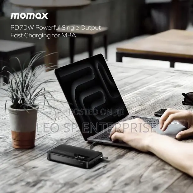 Momax Laptop Power Bank 70w · Photo 1