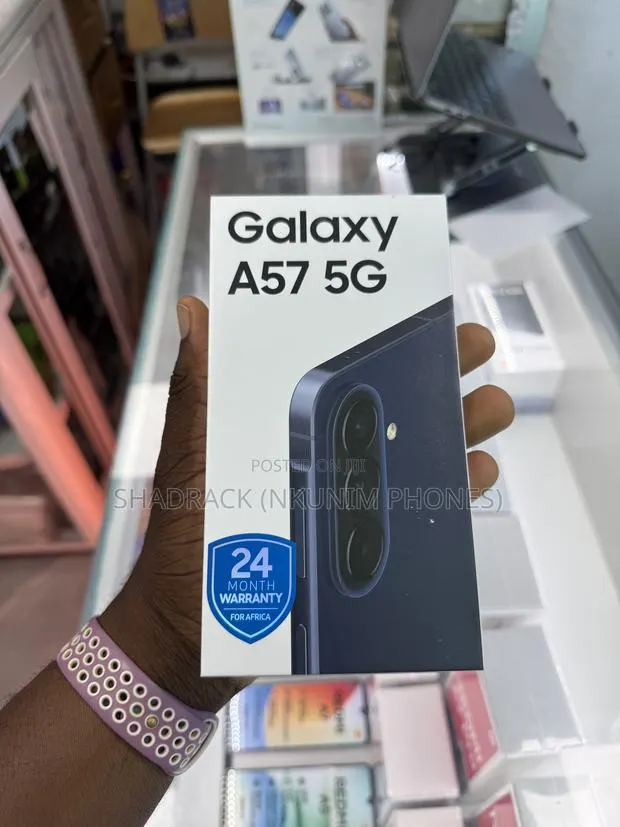 New Samsung Galaxy A57 256 GB Blue · Photo 1