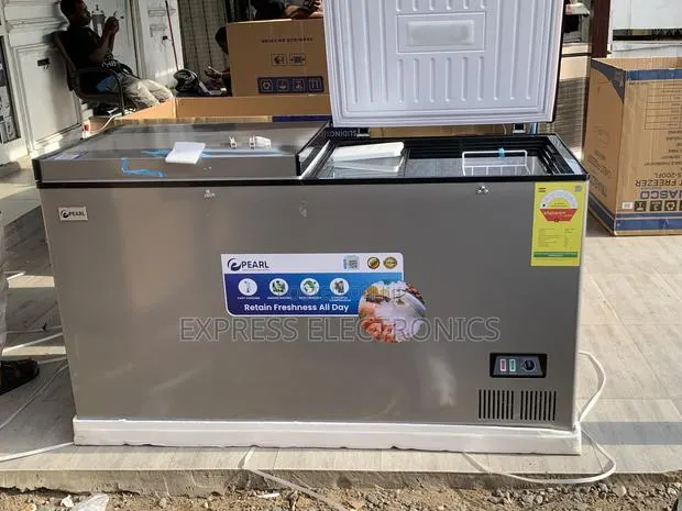 Pearl PCF-6040-1A Double-Door Chest Freezer With a 508-L · Photo 1