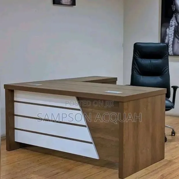 Laminated Counter Top for Saloon · Photo 1