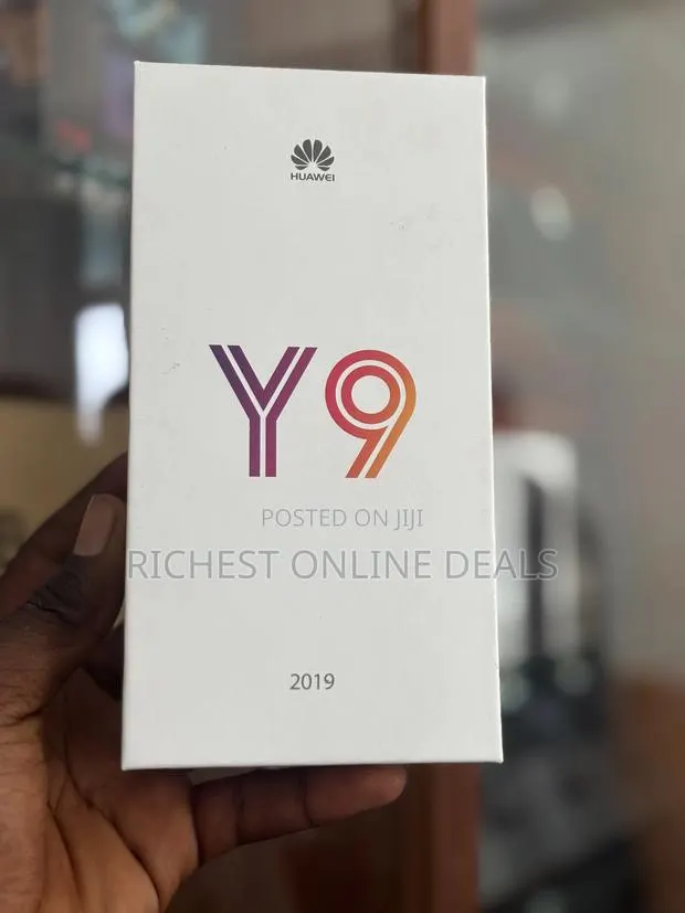 New Huawei Y9 2019 128 GB Black · Photo 1