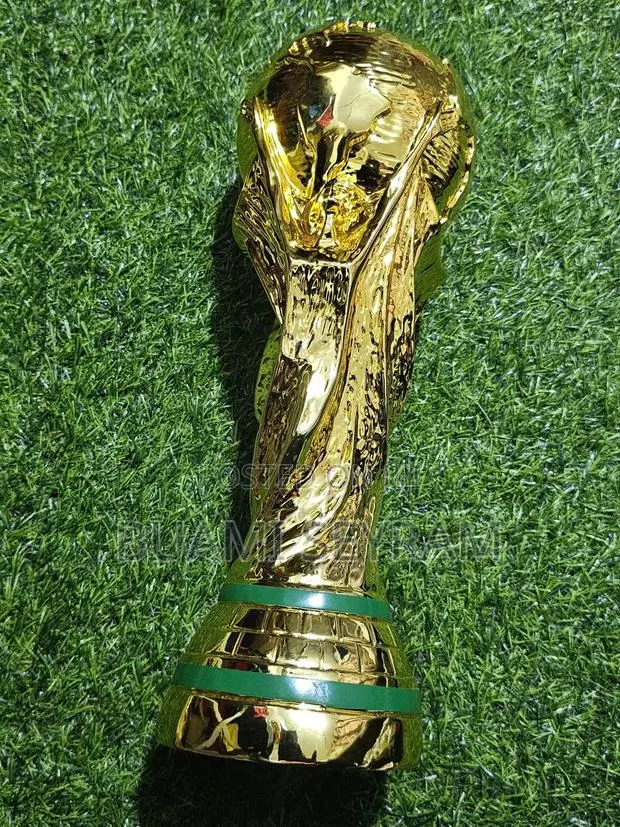 World Cup Trophy · Photo 1