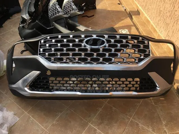 Hyundai Santa Fe 2019-2024 Complete Bumper Available · Photo 1