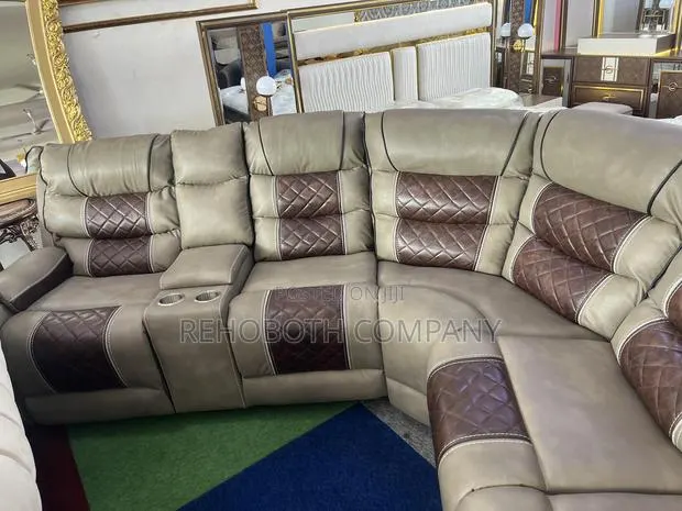 Royal Executives Sofas · Photo 1
