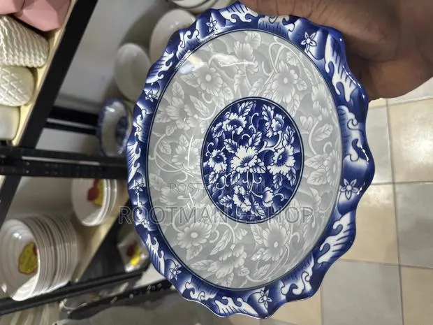 Blue and White Floral Porcelain Serving Bowl · Photo 1