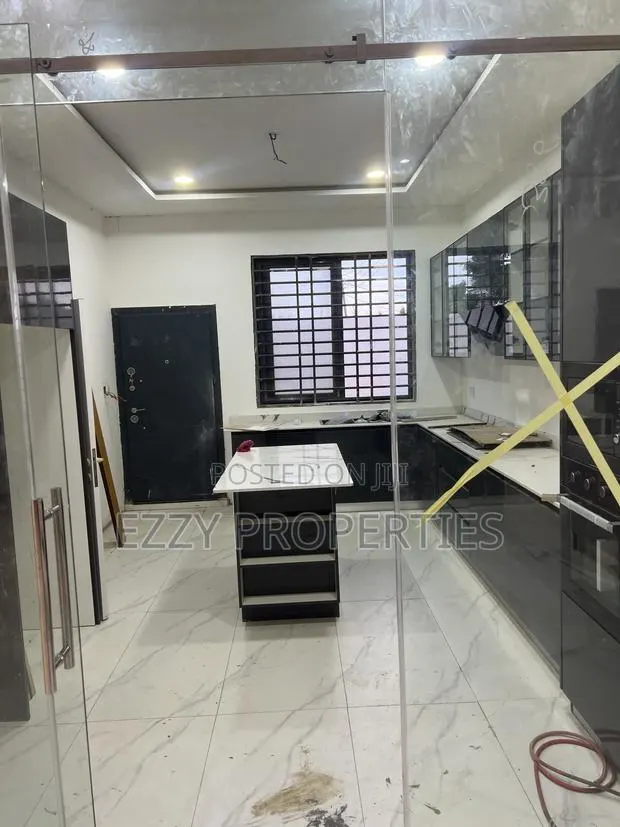 4bdrm House in East Legon Hills for sale