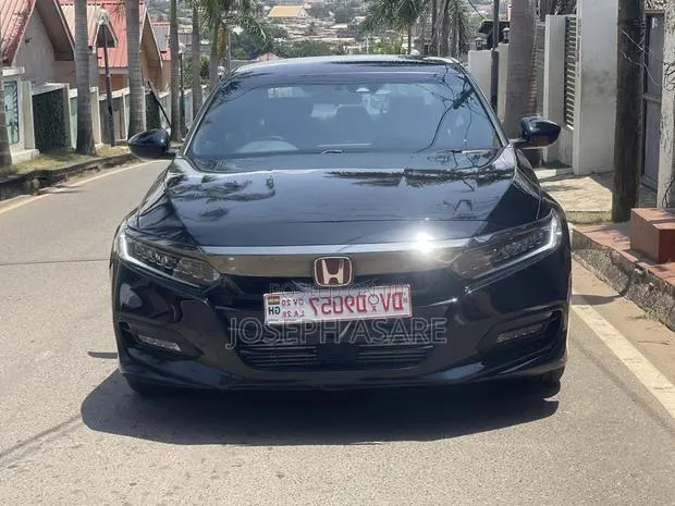 Honda Accord Sport 2.0T 2020 Black · Photo 1