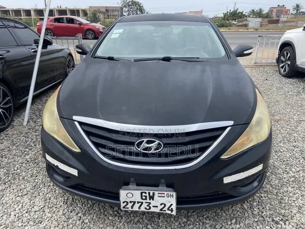 Hyundai Sonata 2013 Black · Photo 1