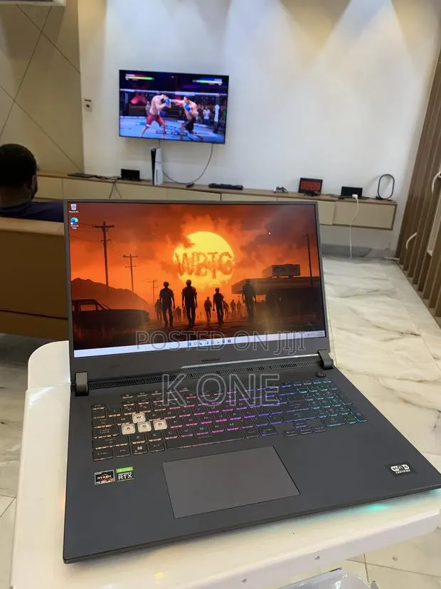 Laptop Asus 16GB AMD Ryzen 7 SSD 1T · Photo 1