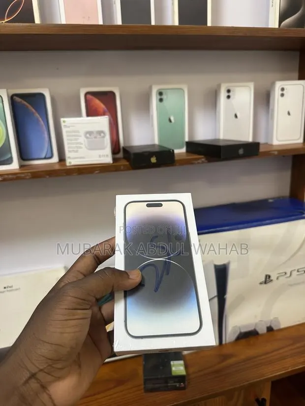 New Apple iPhone 14 Pro 256 GB Blue · Photo 1