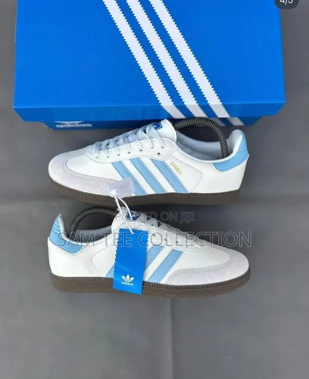 Adidas Samba. Limited Edition in Different Colours · Photo 1