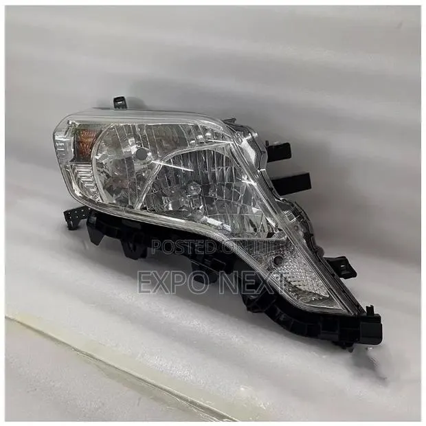 Land Cruiser Prado 2014-2017 Head Lights · Photo 1