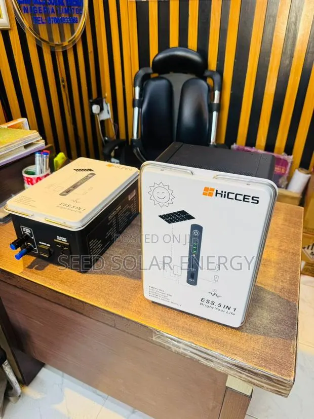Hiccess 1000 KWH Solar Power Station With Solar Panels · Photo 1