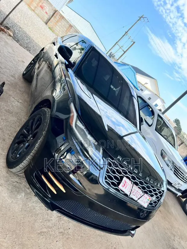 Land Rover Range Rover Velar P250 SE R-Dynamic 4x4 2018 Black · Photo 1