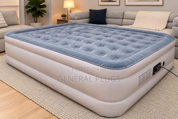 Automatic Pump Air Mattress With Easy to Carry Format Easy Deflation · Photo 1