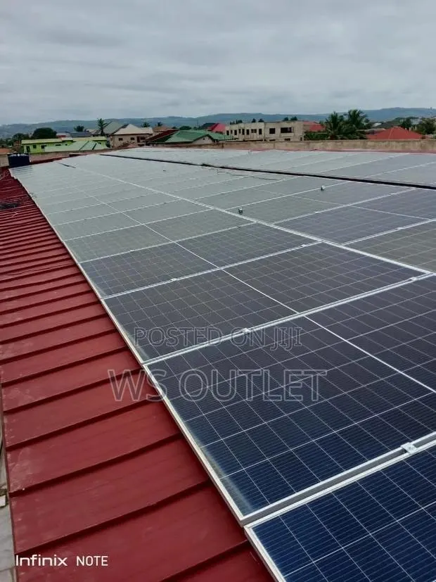 360 Watts Solar Panel · Photo 1