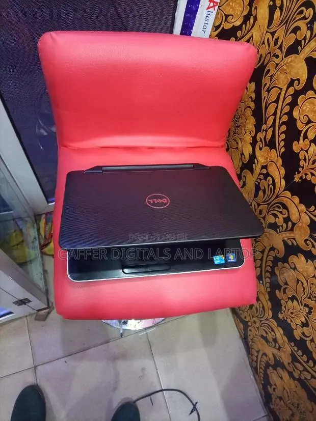New Laptop Dell Inspiron 13 7348 6GB Intel Core I5 HDD 320GB · Photo 1