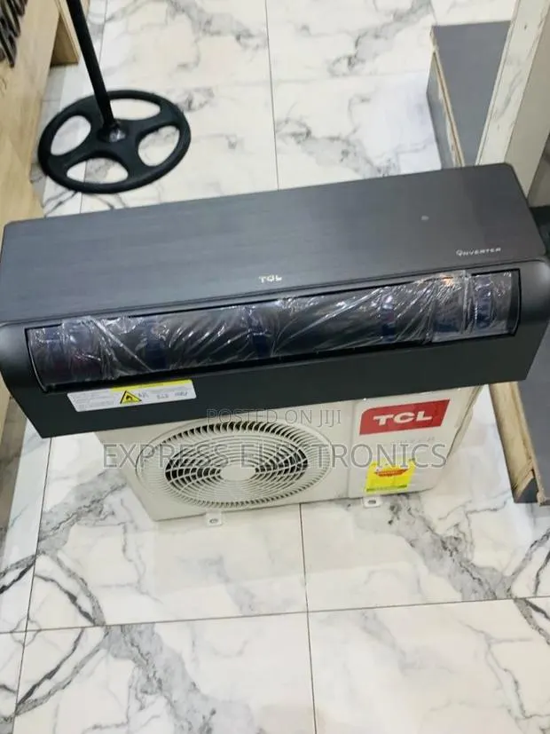 Dehumidifier Split Dark Grey TCL 1.5hp · Photo 1