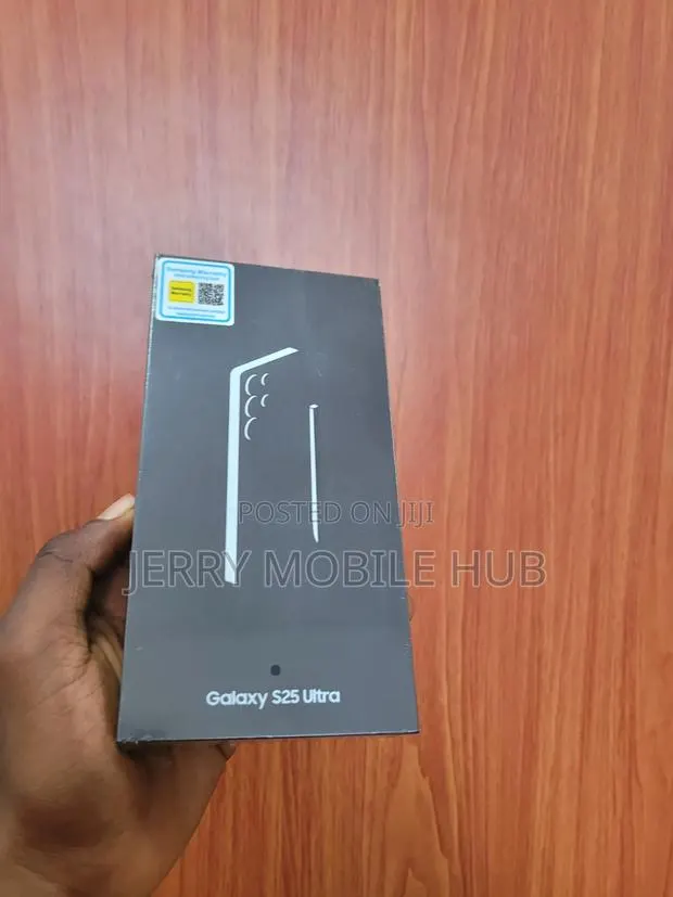 New Samsung Galaxy S25 Ultra 256 GB Black · Photo 1