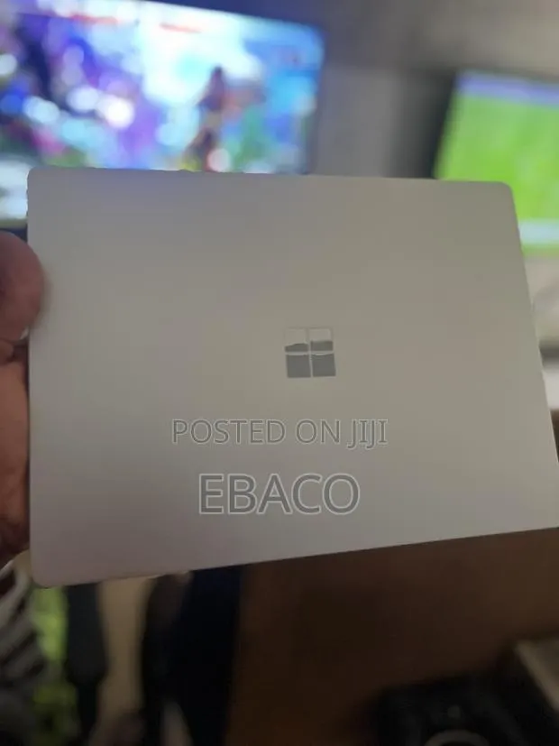 Laptop Microsoft Surface Go 16GB Intel Core i5 SSD 256GB · Photo 1