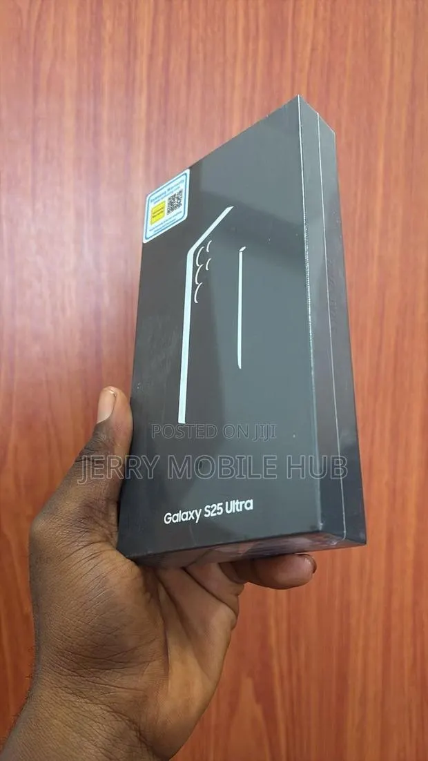 New Samsung Galaxy S25 Ultra 256 GB Black · Photo 1