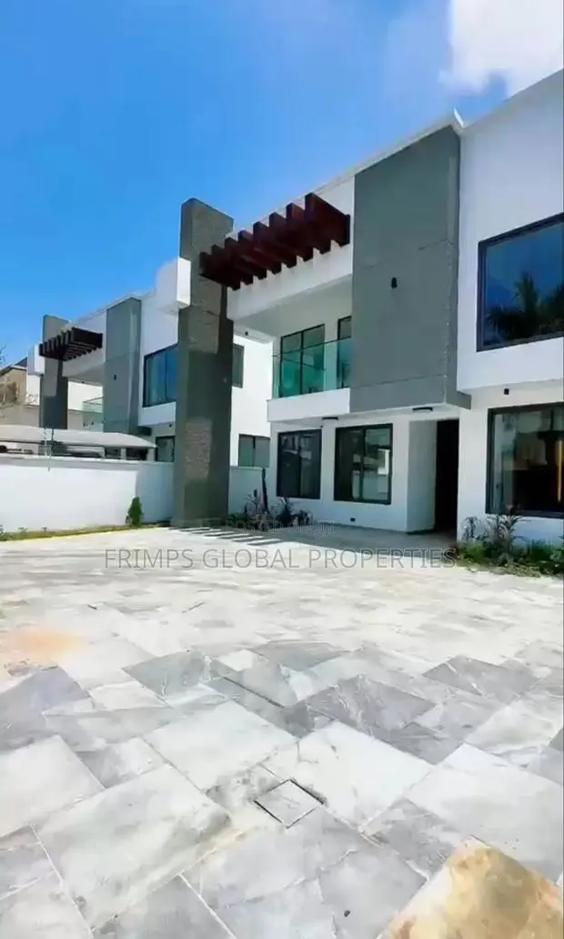 4bdrm House in Accra Metropolitan for sale · Photo 1