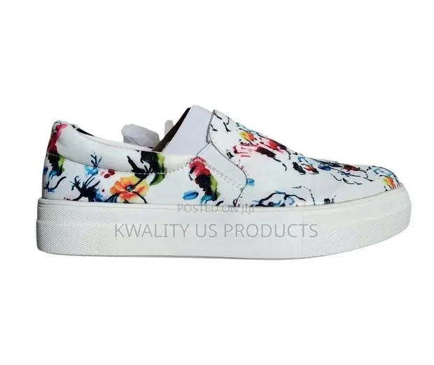 SODA Girls Floral Slip-on Sneakers - Size 37 · Photo 1