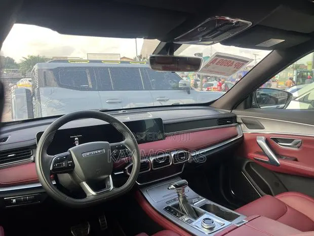 Jetour X70 Plus 1.5 5-Seater FWD 2021 Black · Photo 1