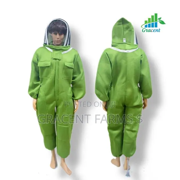 3d Green Ultra Ventilated Astronaut Bee Suit With Pair Of Gloves · Photo 1