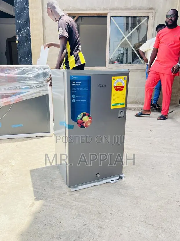 High Quality Midea 93liters Single Door Table Top Fridge · Photo 1