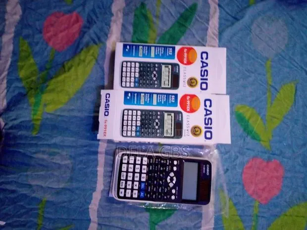 Casio Classwiz Calculator · Photo 1