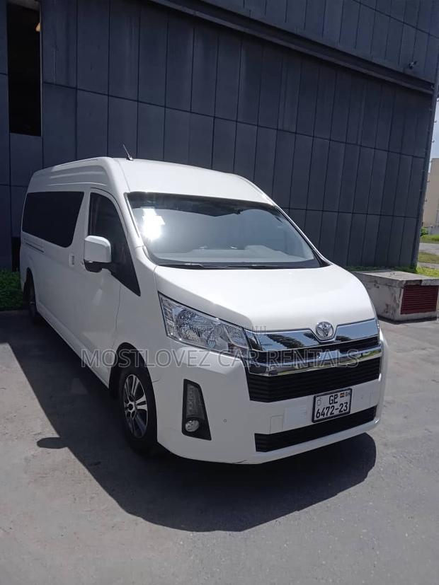 Car Rentals - 14 Seats Bus for Rent in Ghana. TOYOTA HIACE · Photo 1