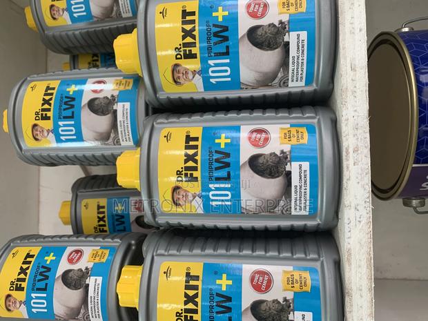 Dr.Fixit LW Plus,Waterproof Admixture,1L · Photo 1