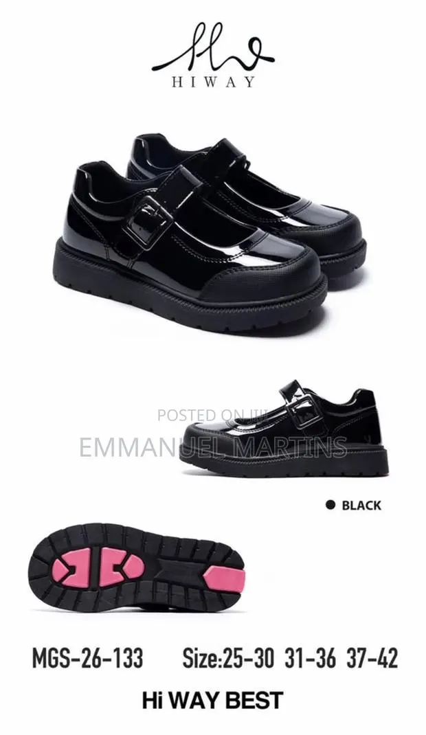 Chic Durable Black Back to School Shoe for Girls · Photo 1