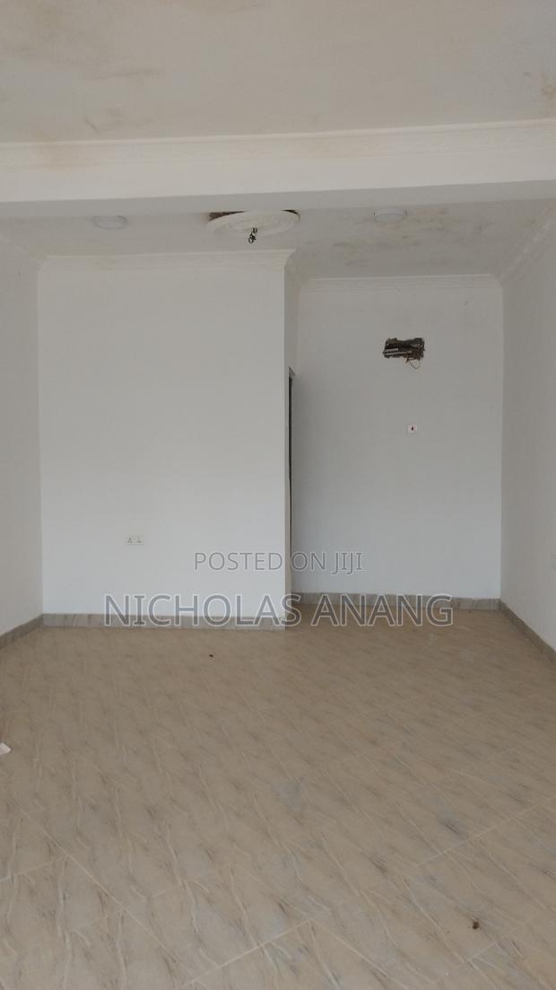 A Newly Built Shop for Rent at Teshie,On the Manet Road · Photo 6