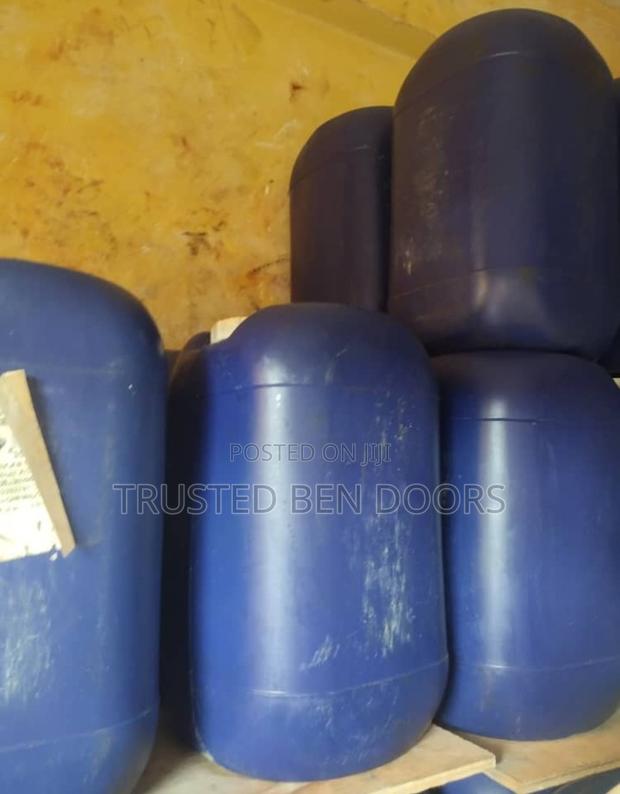 Quality Hydrochloric Acid For Cleaning Tiles 35kg · Photo 1