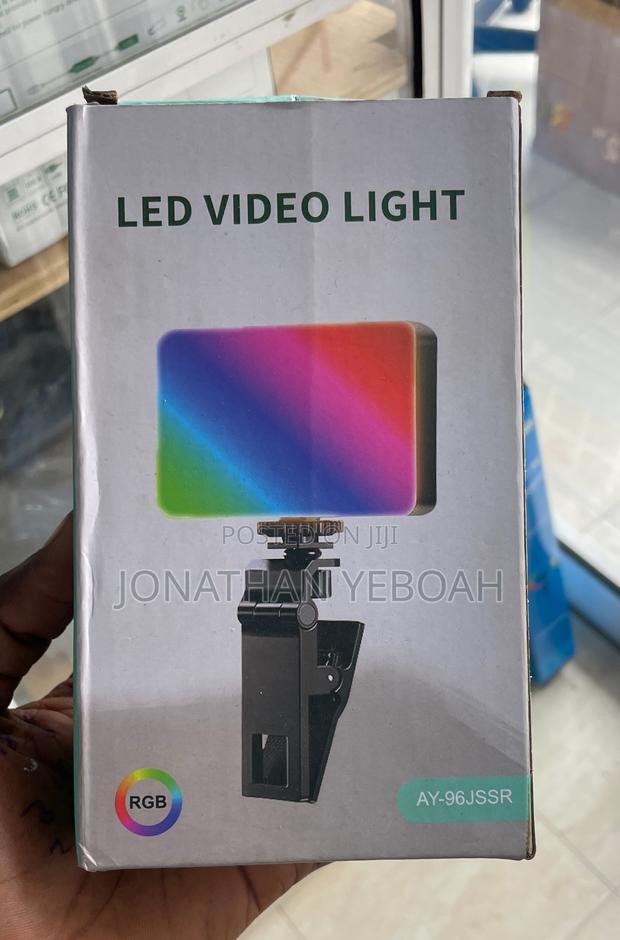 Mini Led Light With Clip · Photo 1