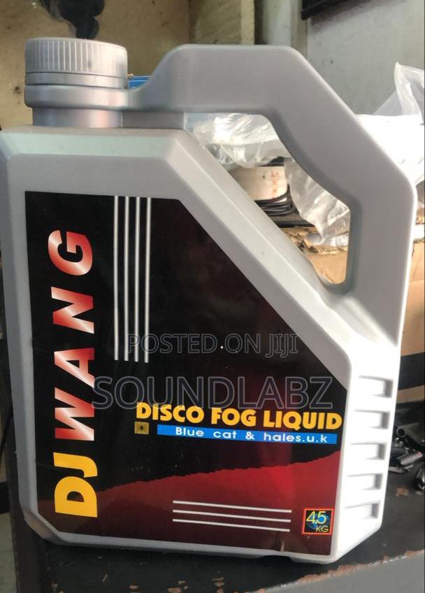 4.5l/Bottle DJ Fog Liquid Stage Fog Machine Oil Disco Fog · Photo 1