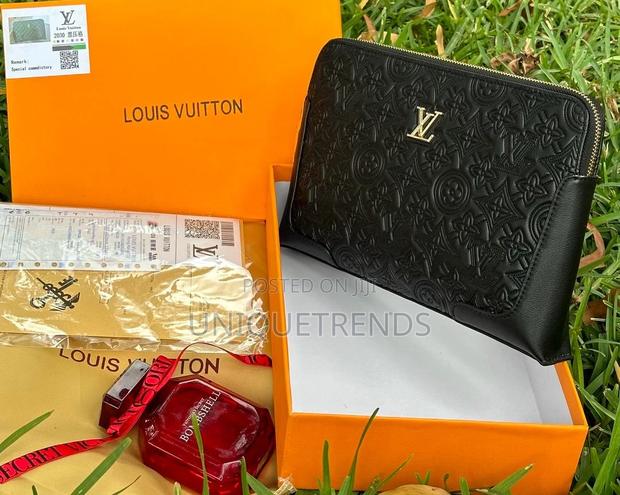 Designer Leather Pouches · Photo 2