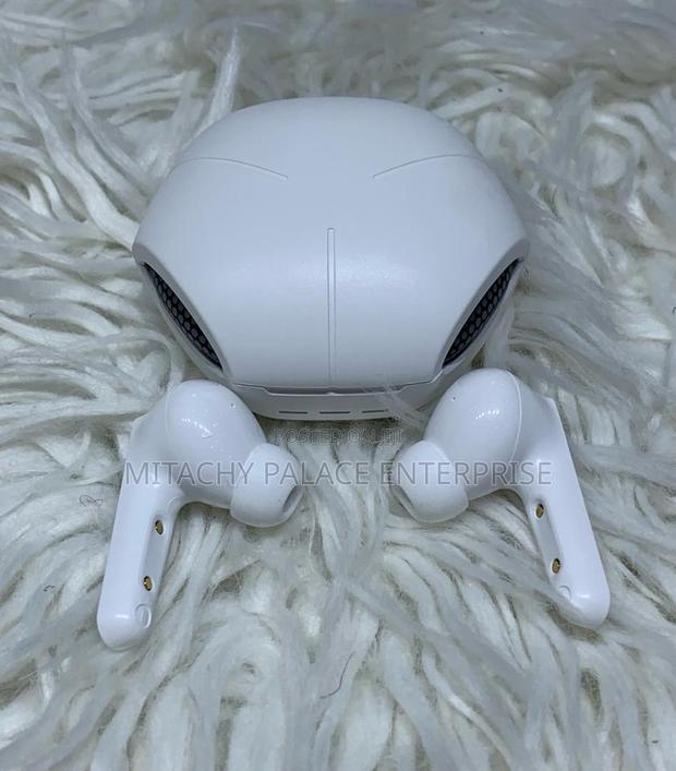 V5.3 Bluetooth Earphones · Photo 2