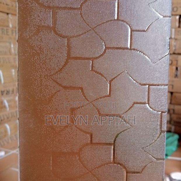 Bronze Karatachi Louvre Glass Dull Edge · Photo 3