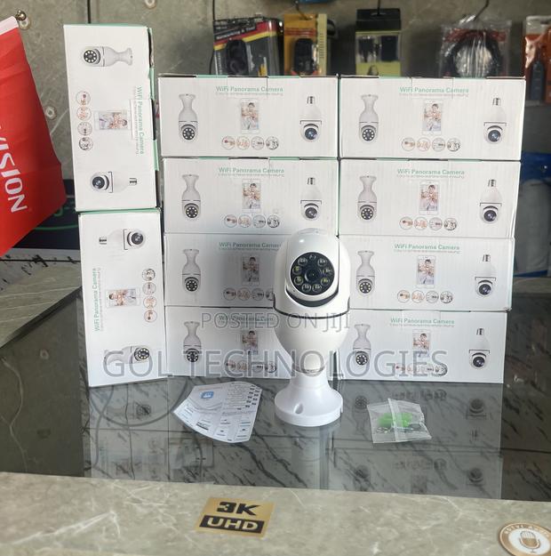 Wireless PTZ Bulb Camera 360 Easy to Connect YI Iot App · Photo 1
