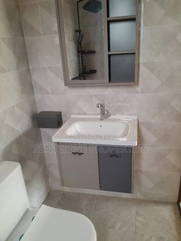 4bdrm Duplex in Ofankor for sale · Photo 5