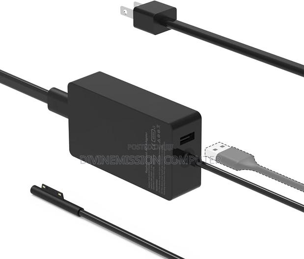 Microsoft Surface Pro Adapter Uk Used 65w · Photo 3
