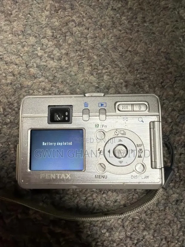 Pentax Pentax Optio S40 4.0mp Digital Camera. · Photo 1