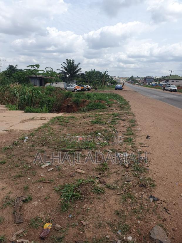 One Acres Land for Sale at Inkransa Main Road · Photo 4