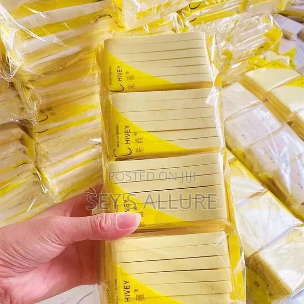 12 in 1 Compressed Face Sponge · Photo 1