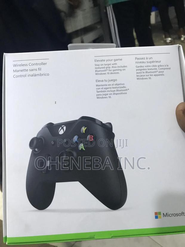 Brand New Xbox One S and X Controller · Photo 2