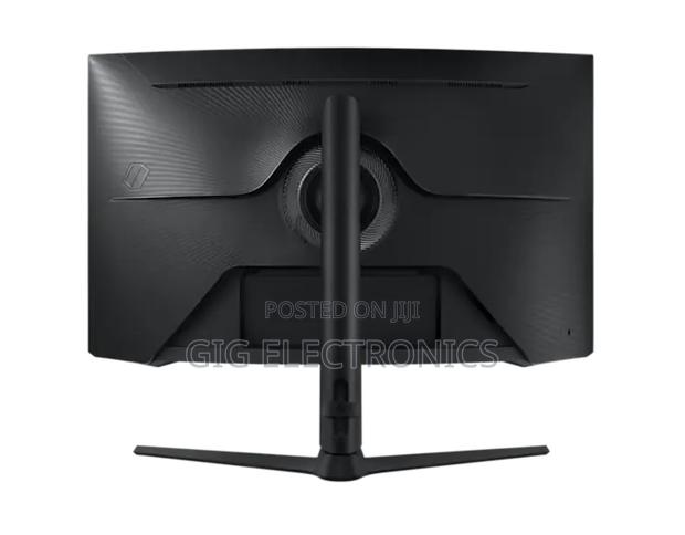Samsung Odyssey G6 32 Curved QHD 240hz Monitor With Speaker · Photo 5