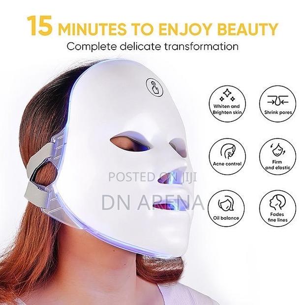 All in One LED Facial Mask Face Treatment · Photo 1